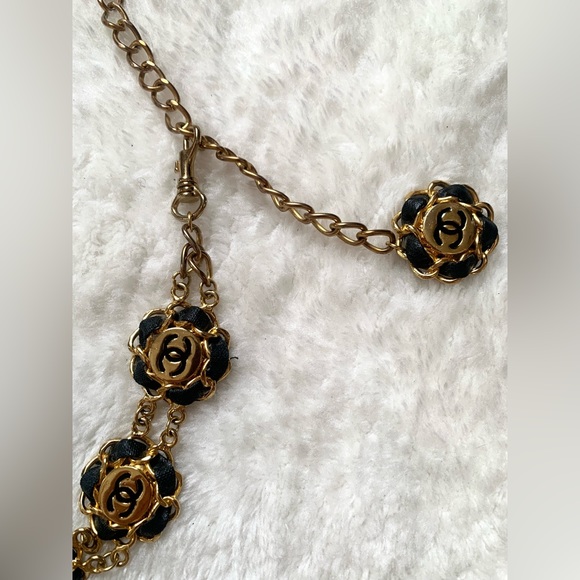 Chanel gold plated CC gold medallions with woven lamb leather chain belt - Picture 4 of 12